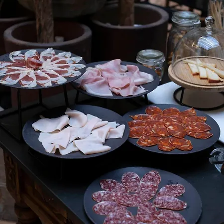 Cetina Palacio De Salcedo Hotel